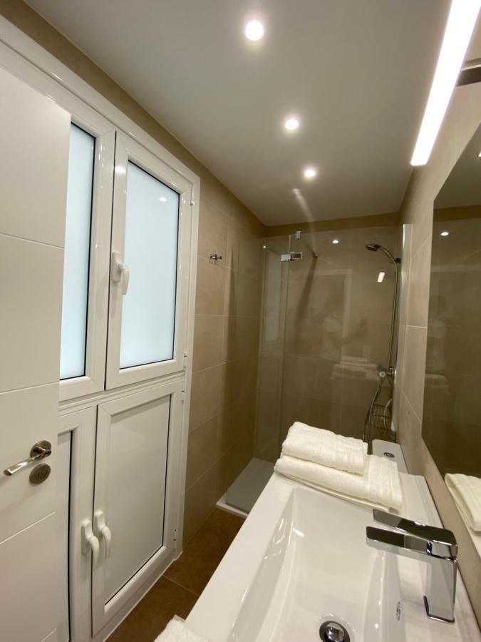 Beautiful Apartment Ondarreta Beach 산세바스티안 외부 사진